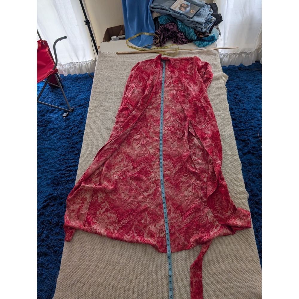 August Silk Intimates Red Pink Marbled Feather 100% Silk Long Robe Kimono Large - Picture 7 of 7